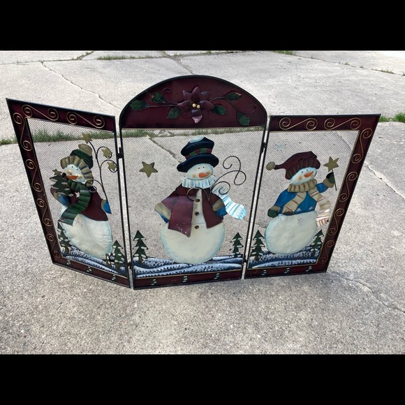 Holiday fireplace cover